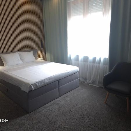 B&B Centar Загреб Экстерьер фото